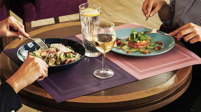 <b>Hotel Mercure Warszawa Airport Restaurant</b>. Images powered by <a href="https://iceportal.shijigroup.com/" title="IcePortal" target="_blank">IcePortal</a>.
