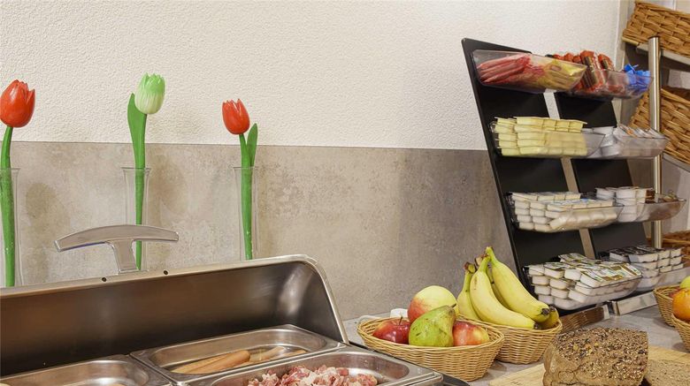 <b>Ibis Styles Amsterdam Amstel Restaurant</b>. Images powered by <a href="https://iceportal.shijigroup.com/" title="IcePortal" target="_blank">IcePortal</a>.
