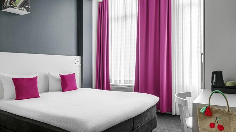 Ibis Styles Amsterdam Amstel Exterior