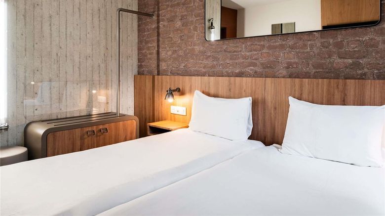<b>Ibis Styles Lyon Villeurbanne Room</b>. Images powered by <a href="https://iceportal.shijigroup.com/" title="IcePortal" target="_blank">IcePortal</a>.