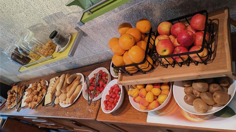 <b>Ibis Styles Le Havre Centre Restaurant</b>. Images powered by <a href="https://iceportal.shijigroup.com/" title="IcePortal" target="_blank">IcePortal</a>.