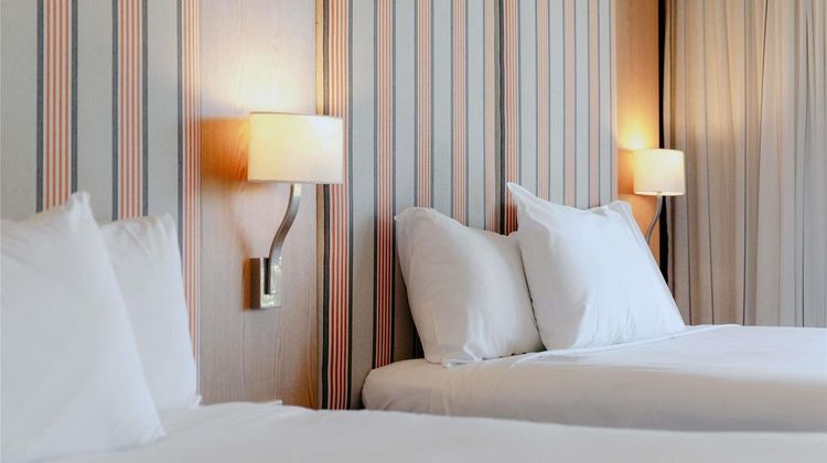 Mercure Gold Coast Resort Room