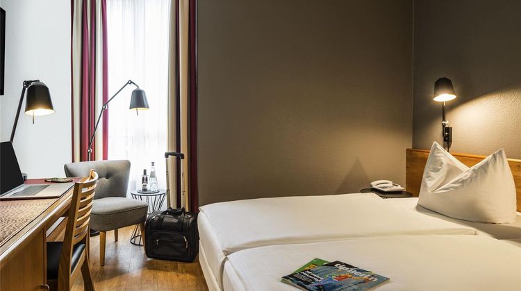 Mercure Hotel Berlin Zentrum Room