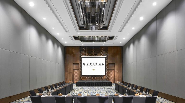 <b>Sofitel Bali Nusa Dua Beach Resort Meeting</b>. Images powered by <a href="https://iceportal.shijigroup.com/" title="IcePortal" target="_blank">IcePortal</a>.