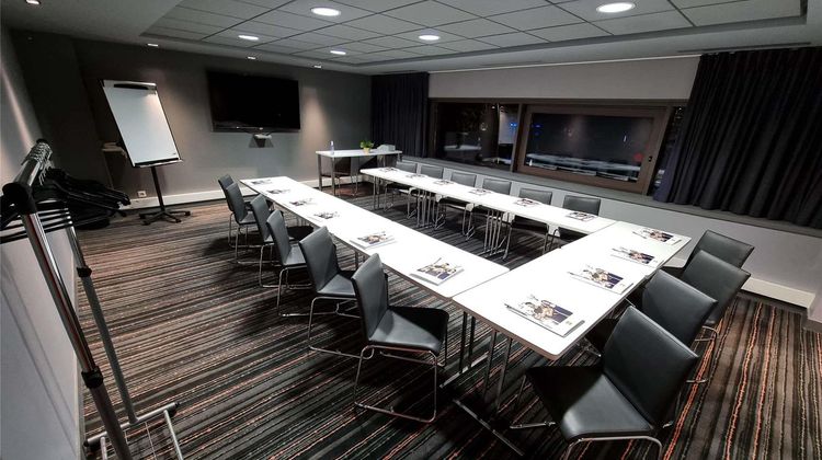 Ibis Styles Caen Rives de Orne Meeting
