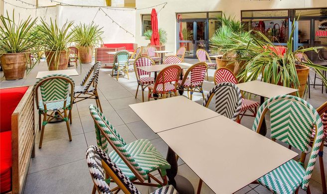 Ibis Styles Montpellier Centre Comedie Exterior