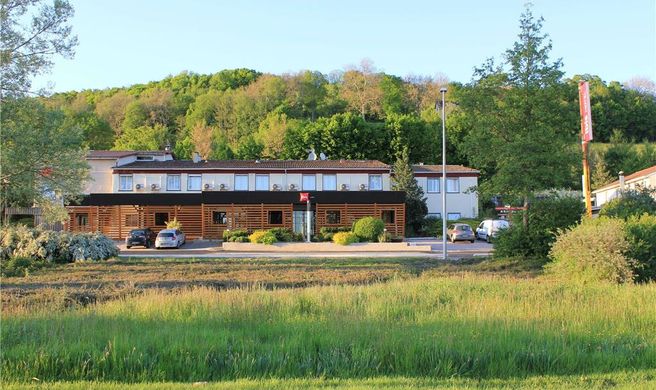 Ibis Aurillac Exterior