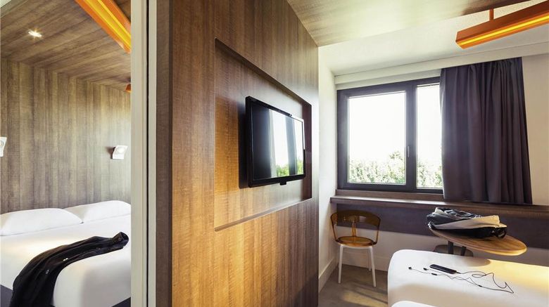 <b>Ibis Styles Niort Poitou Charentes Room</b>. Images powered by <a href="https://iceportal.shijigroup.com/" title="IcePortal" target="_blank">IcePortal</a>.