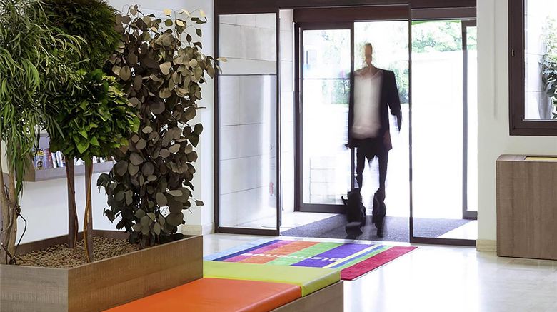 <b>Ibis Styles Niort Poitou Charentes Meeting</b>. Images powered by <a href="https://iceportal.shijigroup.com/" title="IcePortal" target="_blank">IcePortal</a>.