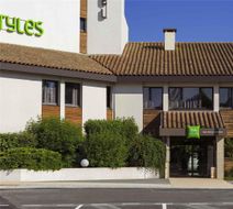 Ibis Styles Niort Poitou Charentes Exterior