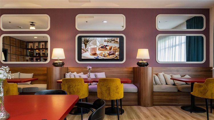 Ibis Styles Walbrzych Restaurant