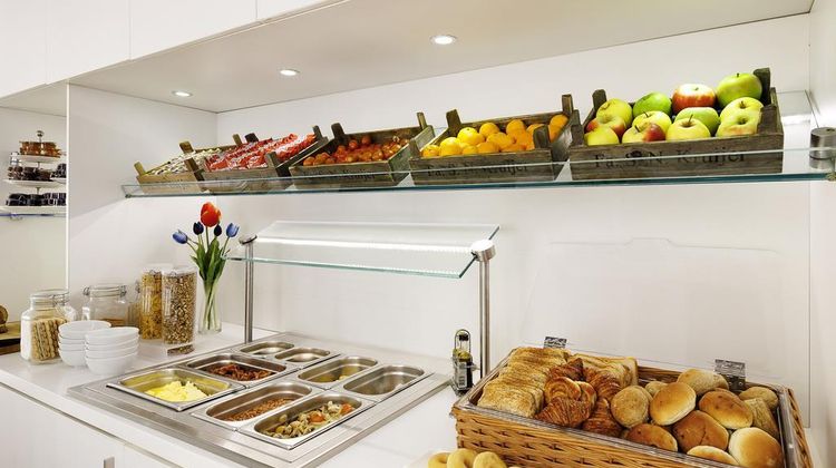 Ibis Styles Amsterdam Central Station Restaurant