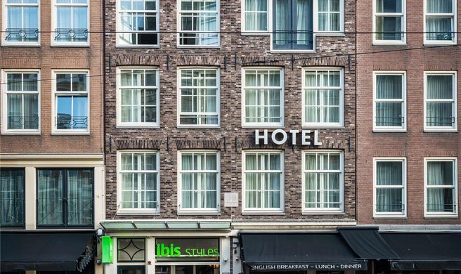 Ibis Styles Amsterdam Central Station Exterior