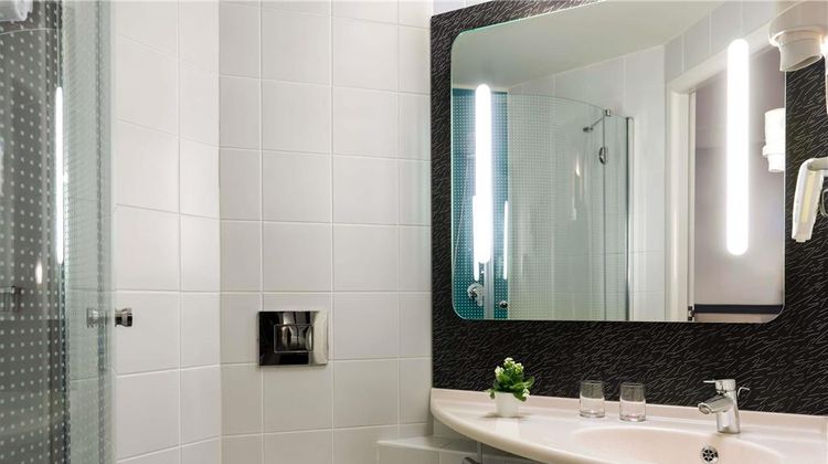 Ibis Ankara Airport Room