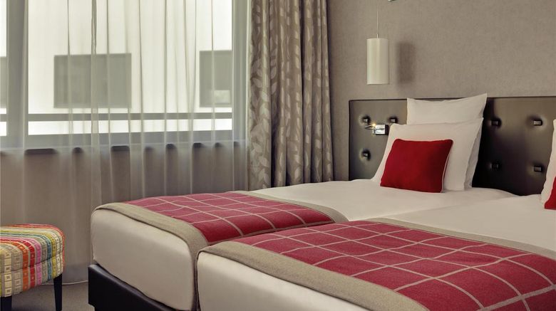 <b>Mercure Clermont Ferrand Centre Jaude Room</b>. Images powered by <a href="https://iceportal.shijigroup.com/" title="IcePortal" target="_blank">IcePortal</a>.