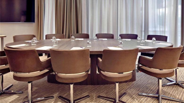 <b>Mercure Clermont Ferrand Centre Jaude Meeting</b>. Images powered by <a href="https://iceportal.shijigroup.com/" title="IcePortal" target="_blank">IcePortal</a>.