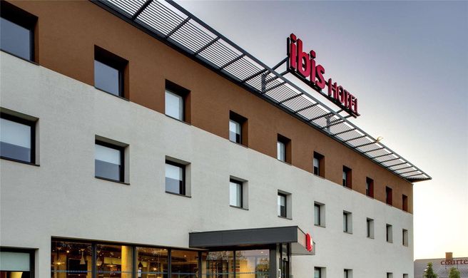 Ibis Montceau Les Mines Exterior