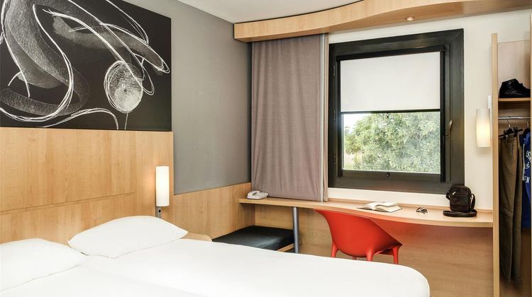 Ibis Montceau Les Mines Room
