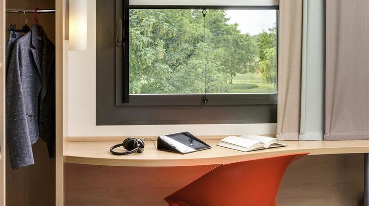 Ibis Montceau Les Mines Room