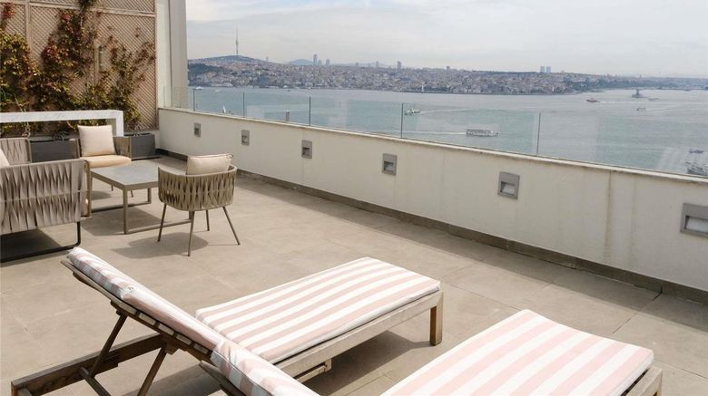 <b>The Artisan Istanbul MGallery Room</b>. Images powered by <a href="https://iceportal.shijigroup.com/" title="IcePortal" target="_blank">IcePortal</a>.