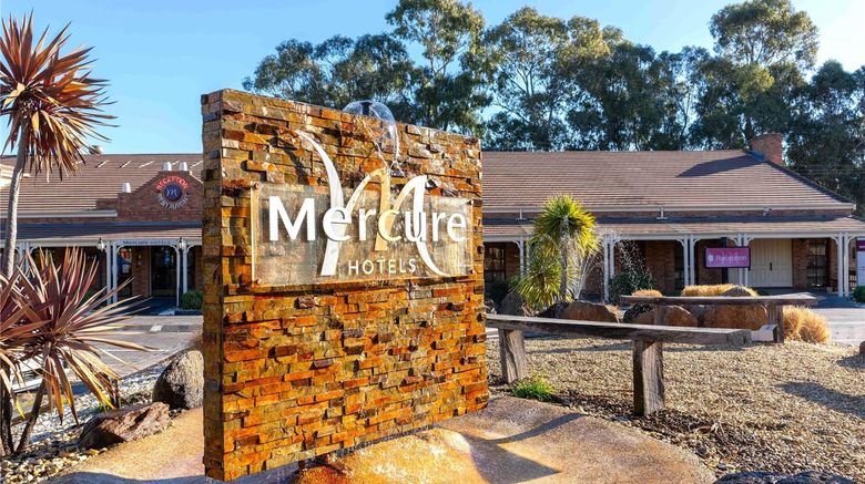 Mercure Port of Echuca Motel Exterior. Images powered by <a href="https://iceportal.shijigroup.com" target="_blank" rel="noopener">Ice Portal</a>.