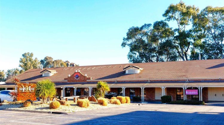 Mercure Port of Echuca Motel Exterior