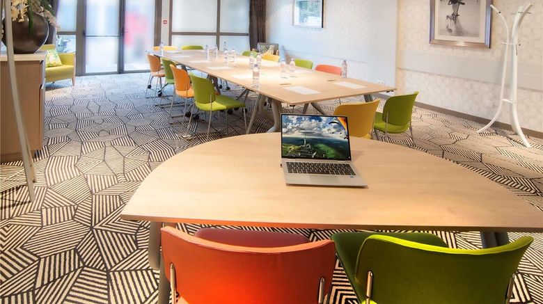 <b>Ibis Styles Le Brezet Airport Meeting</b>. Images powered by <a href="https://iceportal.shijigroup.com/" title="IcePortal" target="_blank">IcePortal</a>.