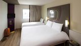 Ibis Styles Lleida Torrefarrera Room
