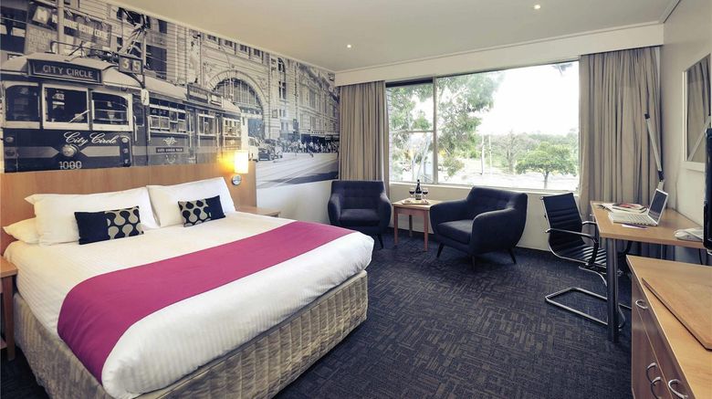 <b>Mercure North Melbourne Room</b>. Images powered by <a href="https://iceportal.shijigroup.com/" title="IcePortal" target="_blank">IcePortal</a>.