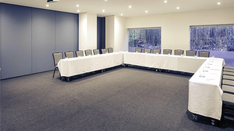 <b>Mercure North Melbourne Meeting</b>. Images powered by <a href="https://iceportal.shijigroup.com/" title="IcePortal" target="_blank">IcePortal</a>.