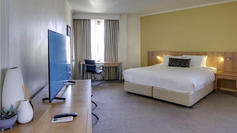 <b>Mercure North Melbourne Suite</b>. Images powered by <a href="https://iceportal.shijigroup.com/" title="IcePortal" target="_blank">IcePortal</a>.