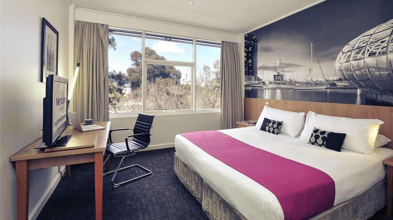 <b>Mercure North Melbourne Room</b>. Images powered by <a href="https://iceportal.shijigroup.com/" title="IcePortal" target="_blank">IcePortal</a>.