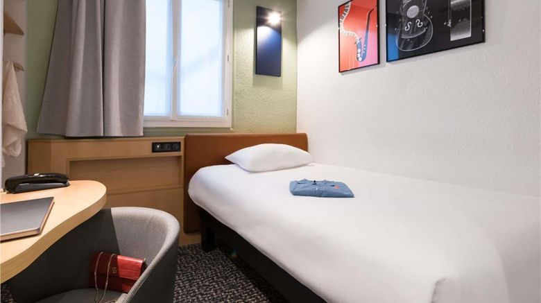 <b>Ibis Paris Gare Du Nord Room</b>. Images powered by <a href="https://iceportal.shijigroup.com/" title="IcePortal" target="_blank">IcePortal</a>.