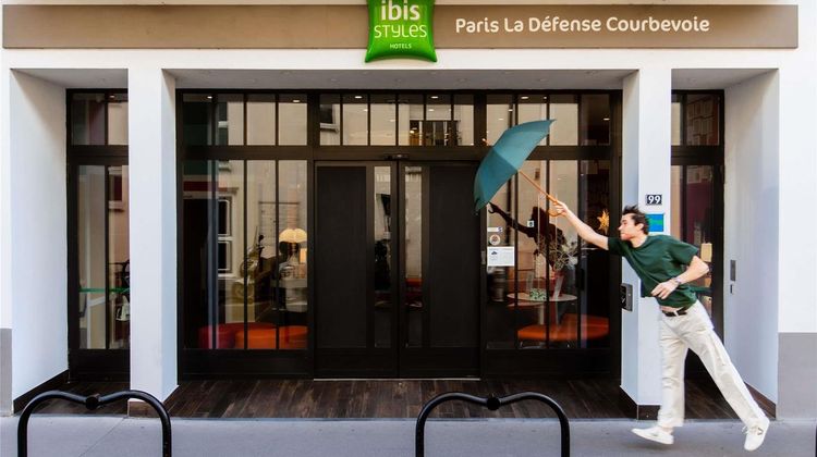 Ibis Styles Paris La Defense Courbevoie Exterior