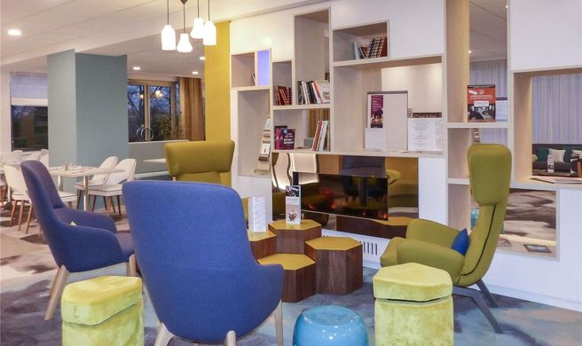 Mercure Macon Bord de Saone Exterior