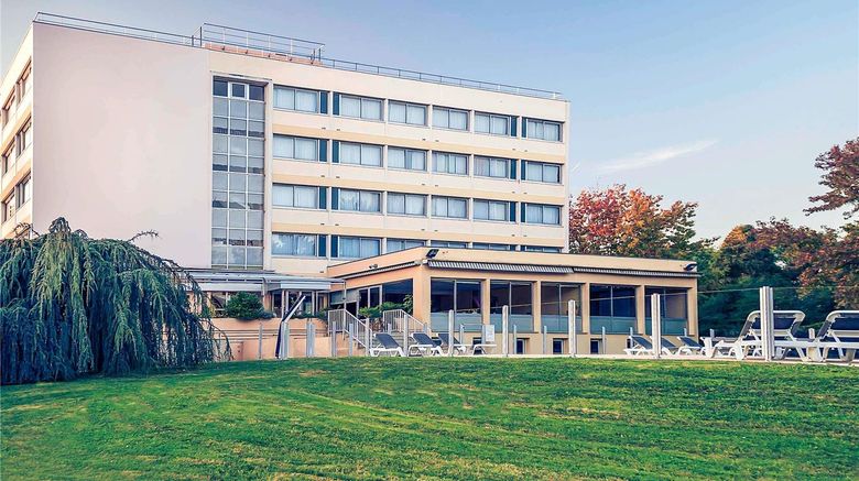 <b>Mercure Macon Bord de Saone Exterior</b>. Images powered by <a href="https://iceportal.shijigroup.com/" title="IcePortal" target="_blank">IcePortal</a>.