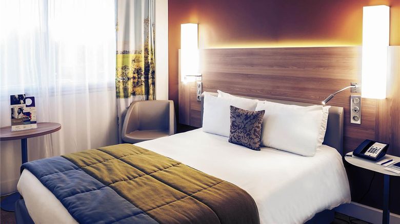 <b>Mercure Macon Bord de Saone Room</b>. Images powered by <a href="https://iceportal.shijigroup.com/" title="IcePortal" target="_blank">IcePortal</a>.