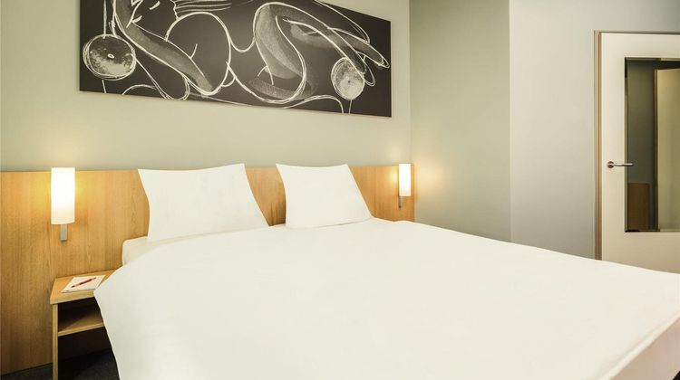 Ibis Vienna Airport Room