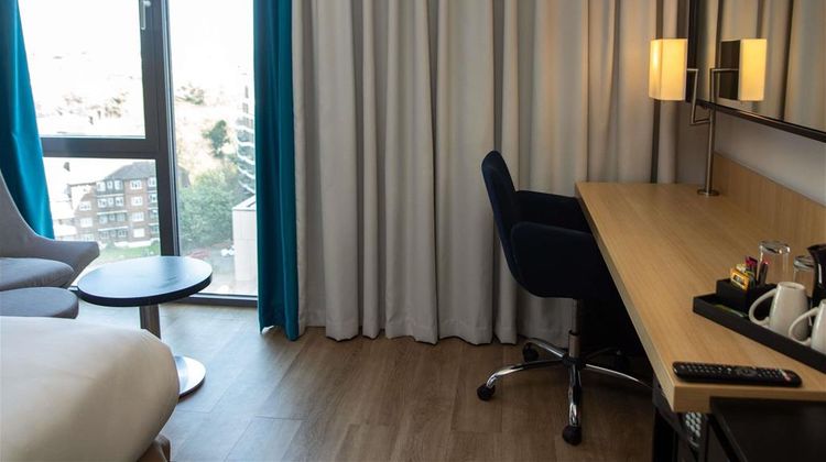 Novotel London Wembley Room