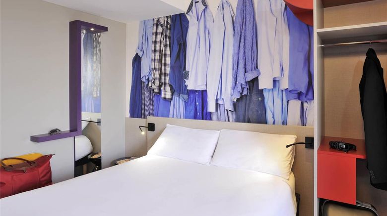 <b>Ibis Styles Lille Centre Grand Place Room</b>. Images powered by <a href="https://iceportal.shijigroup.com/" title="IcePortal" target="_blank">IcePortal</a>.