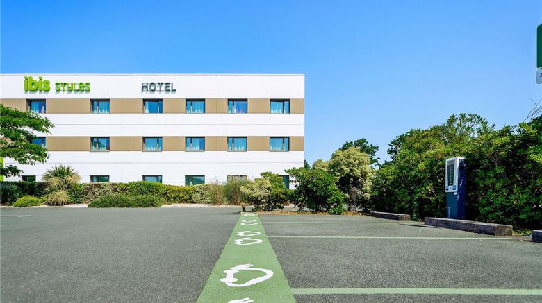 <b>Ibis Styles Les Sables Olonne Meeting</b>. Images powered by <a href="https://iceportal.shijigroup.com/" title="IcePortal" target="_blank">IcePortal</a>.