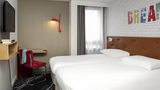 <b>Ibis Styles Chartres Room</b>. Images powered by <a href="https://iceportal.shijigroup.com/" title="IcePortal" target="_blank">IcePortal</a>.