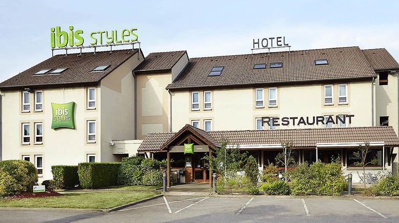 <b>Ibis Styles Chartres Exterior</b>. Images powered by <a href="https://iceportal.shijigroup.com/" title="IcePortal" target="_blank">IcePortal</a>.