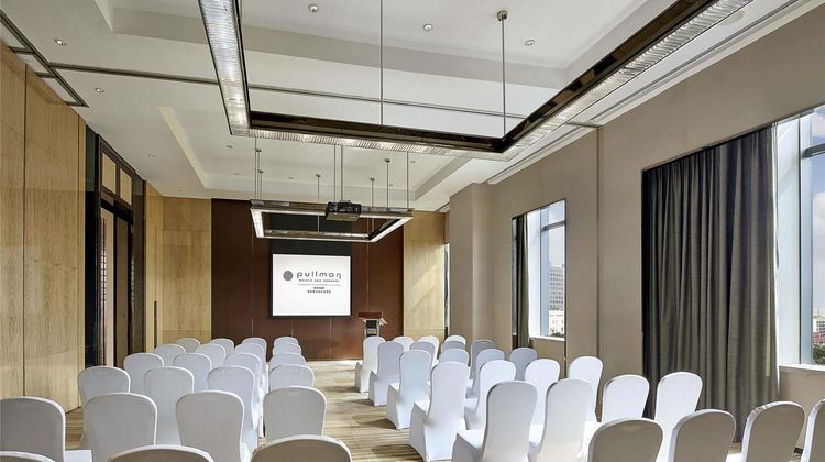 Pullman Weifang Wanda Meeting