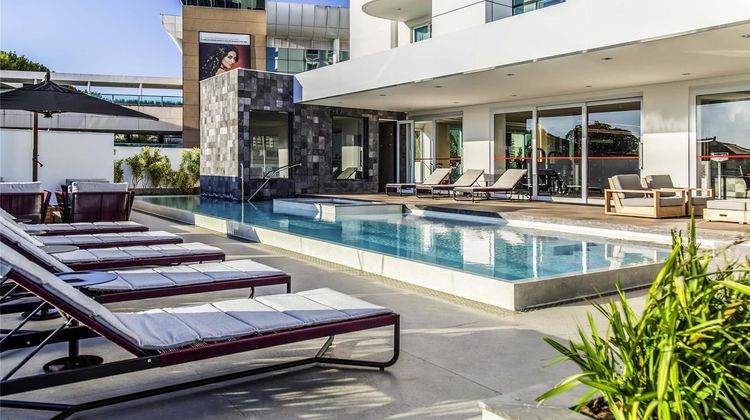 Mercure Uberlandia Plaza Shopping Hotel Pool