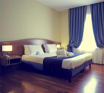 Mercure Genova San Biagio Room
