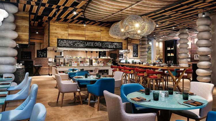 SO Sofitel Hua Hin Restaurant
