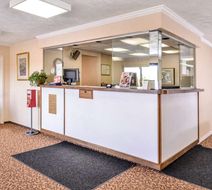 Americas Best Value Inn Lobby
