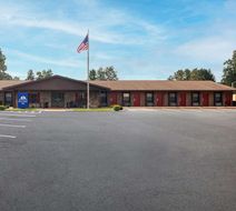 Americas Best Value Inn Exterior