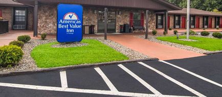 Americas Best Value Inn Exterior